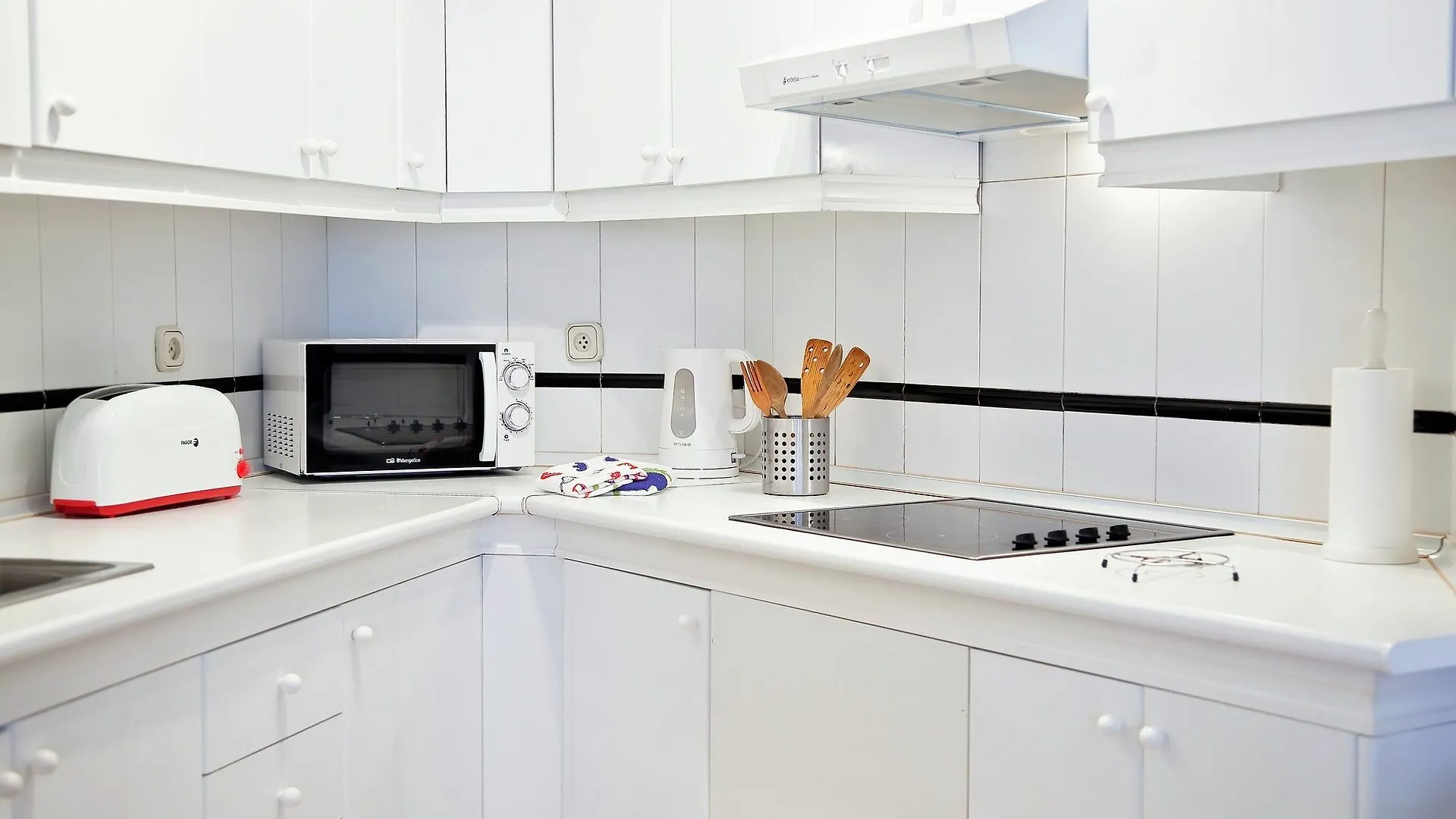 Sanabria Park Apartment With Pool サンタクルスデテネリフェ スペイン